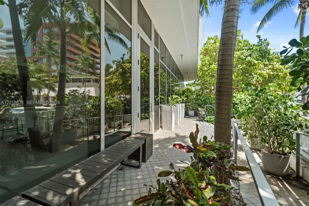 1 Collins Ave #108 Miami Beach, FL 33139