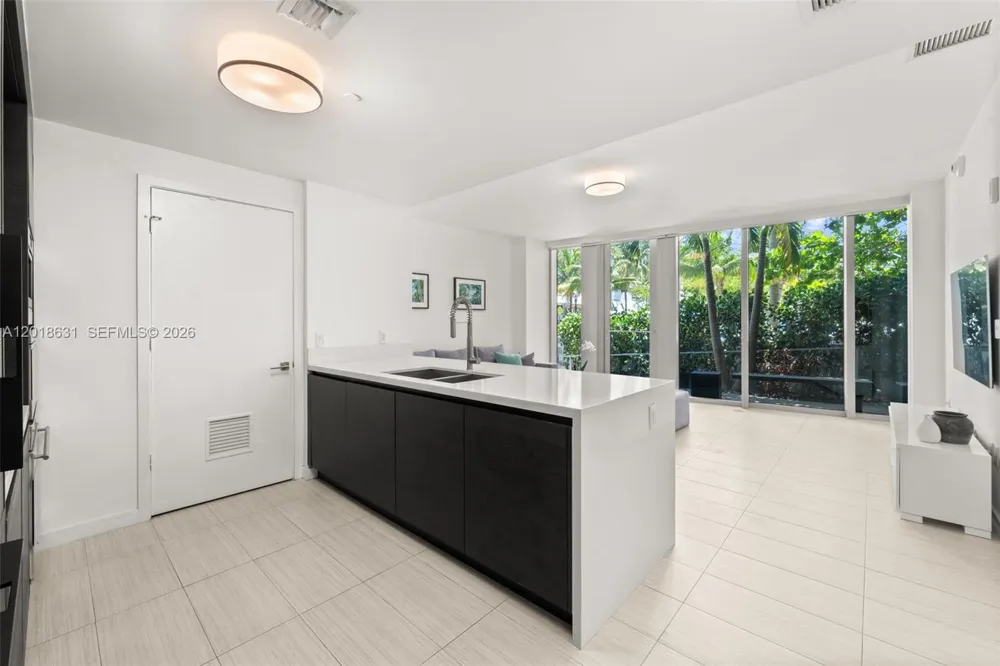 1 Collins Ave #108 Miami Beach, FL 33139