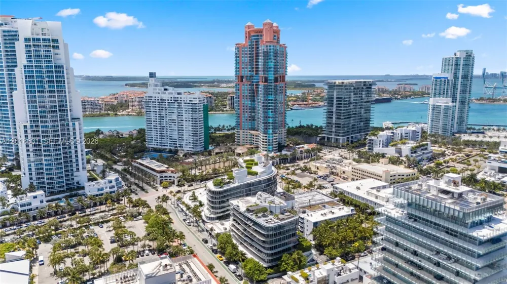 1 Collins Ave #108 Miami Beach, FL 33139
