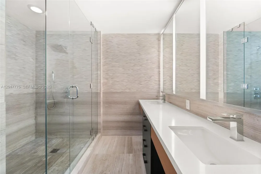 1 Collins Ave #108 Miami Beach, FL 33139