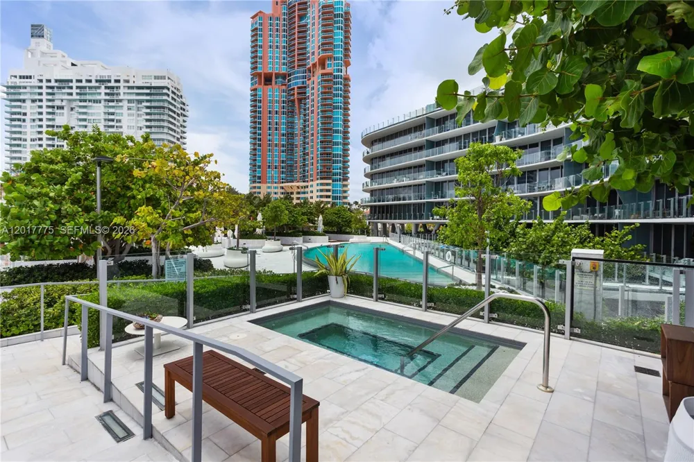 1 Collins Ave #108 Miami Beach, FL 33139