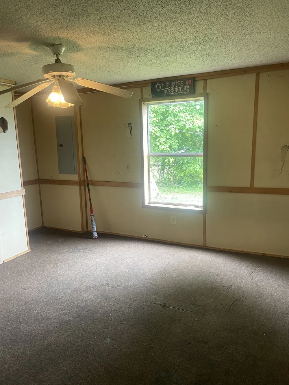 263 Reeves St Lexington, TN 38351