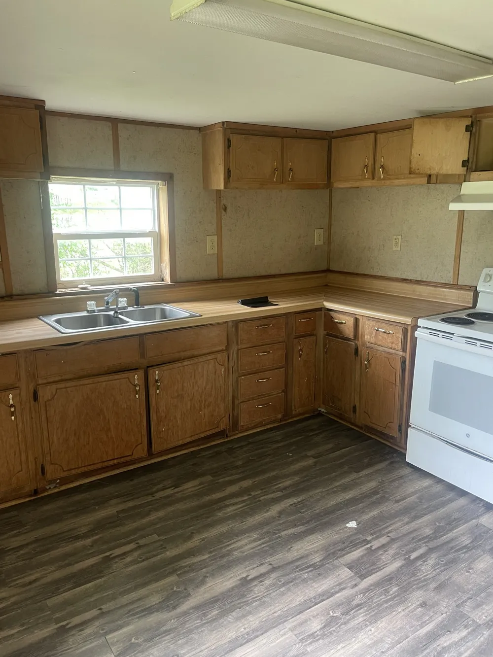 263 Reeves St Lexington, TN 38351