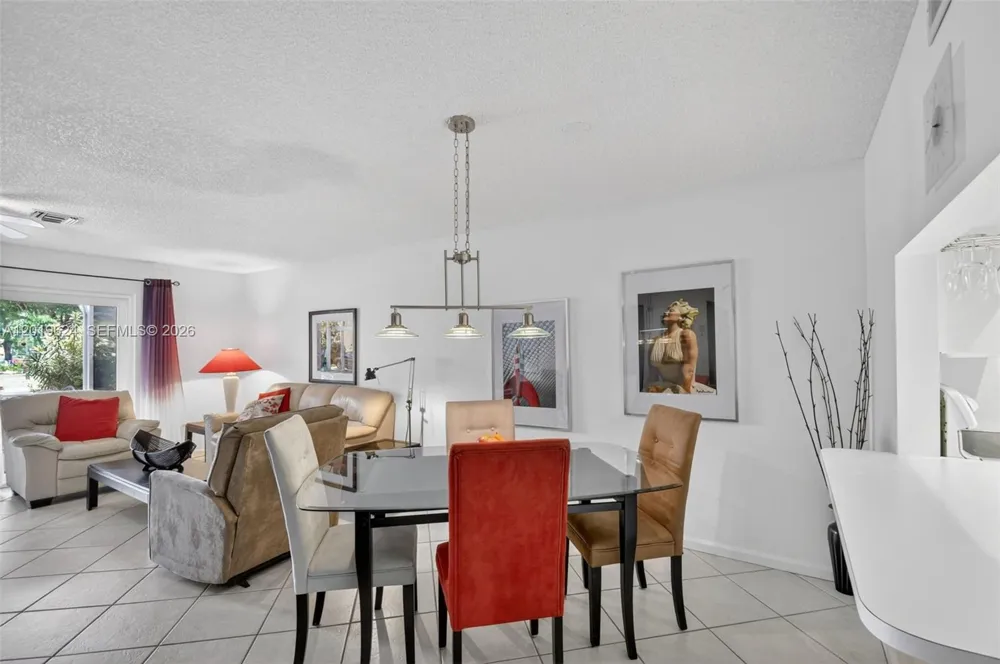 341 Waterside Dr #341 Hypoluxo, FL 33462