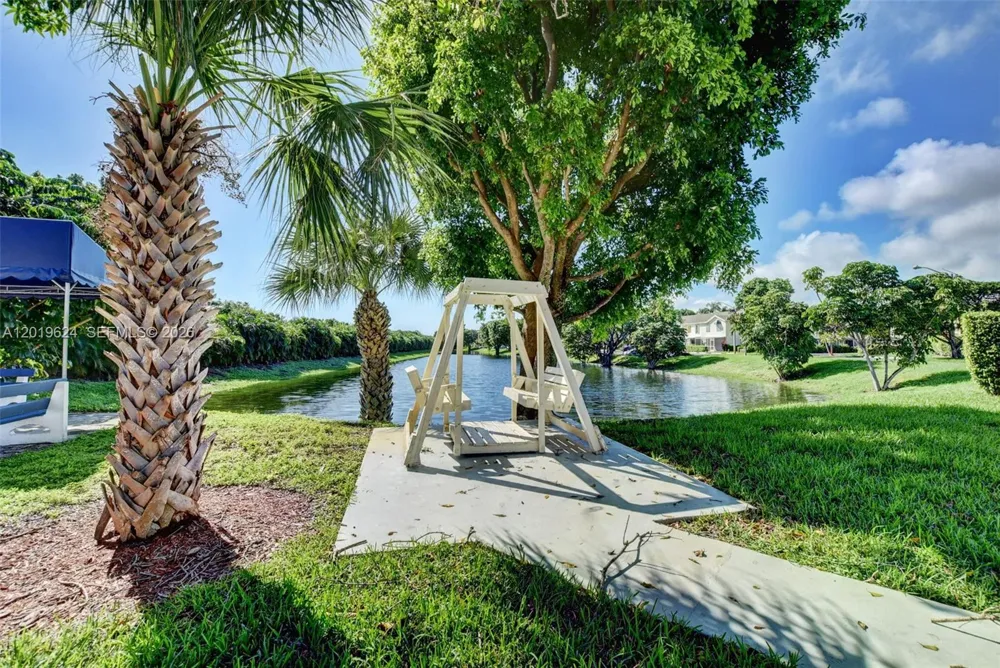 341 Waterside Dr #341 Hypoluxo, FL 33462
