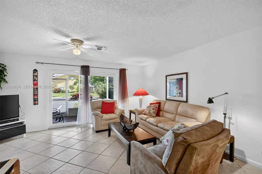 341 Waterside Dr #341 Hypoluxo, FL 33462