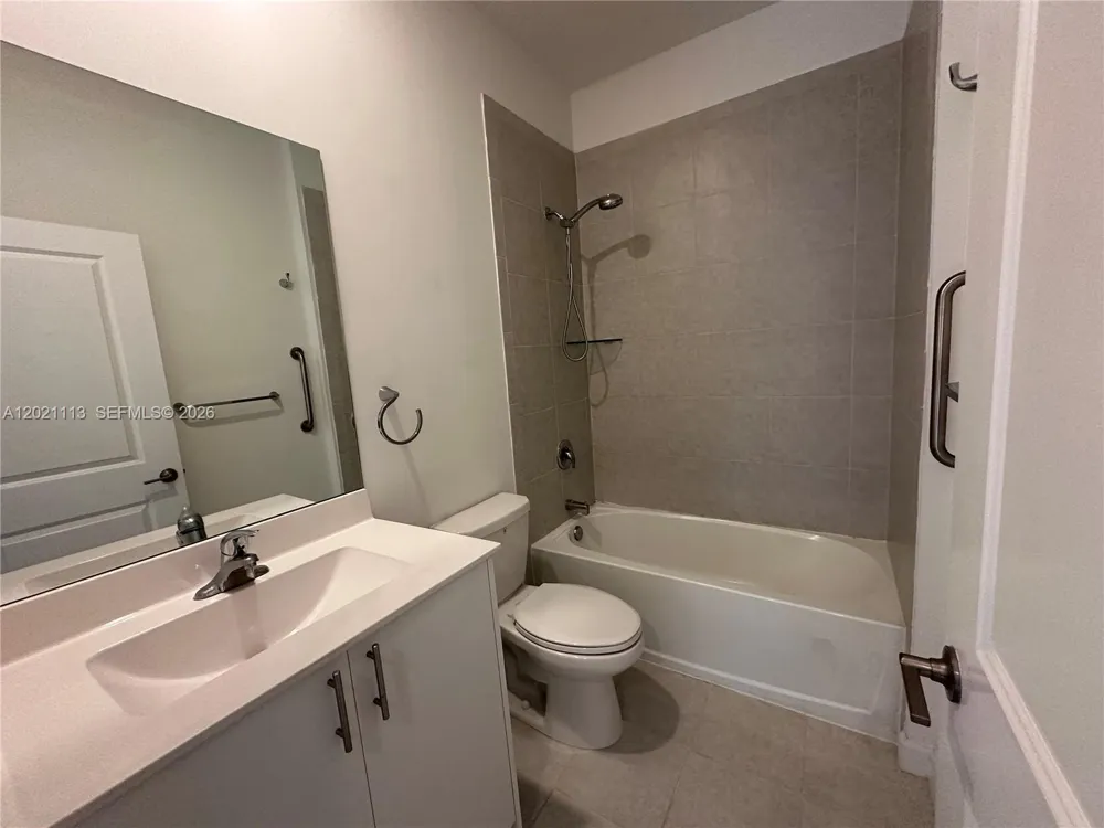 20352 NW 6th Ave Miami Gardens, FL 33169