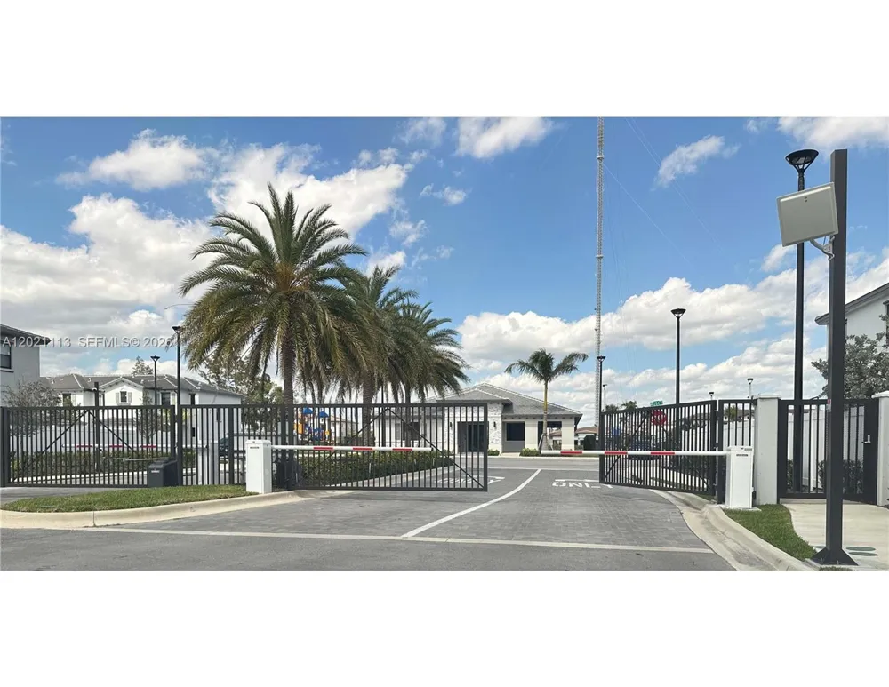 20352 NW 6th Ave Miami Gardens, FL 33169