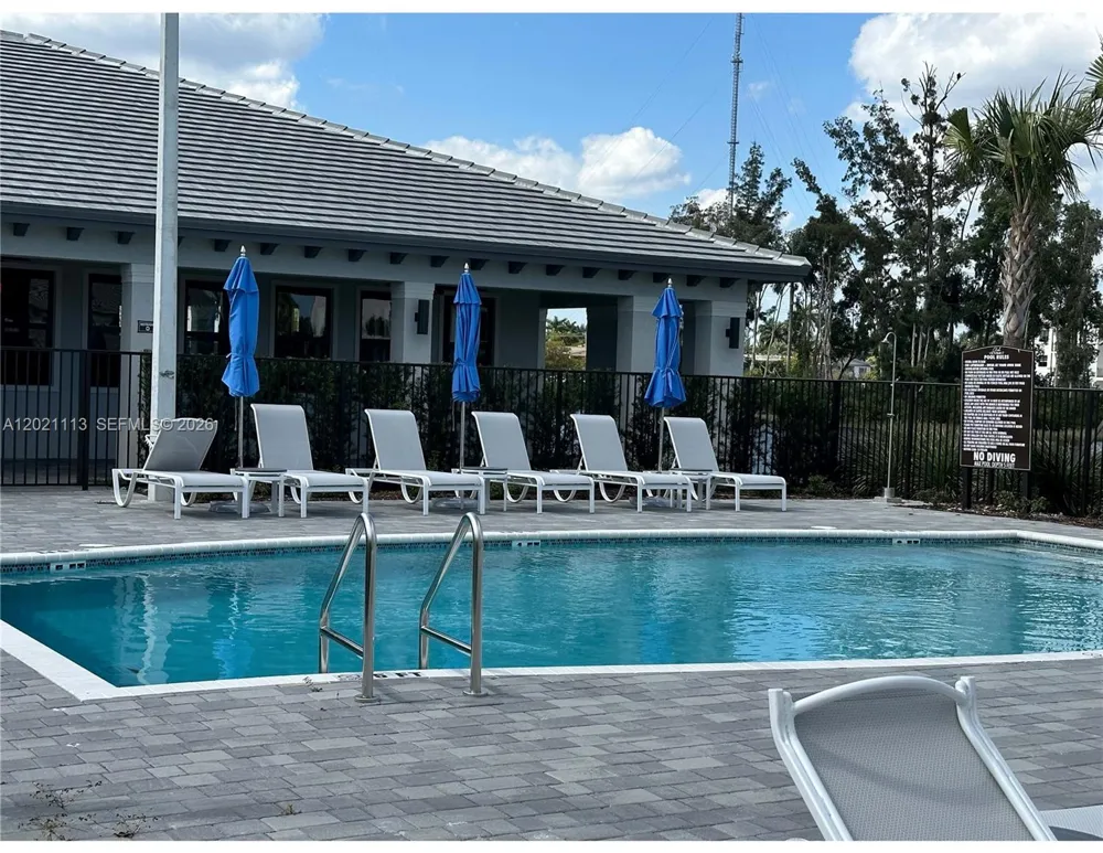 20352 NW 6th Ave Miami Gardens, FL 33169