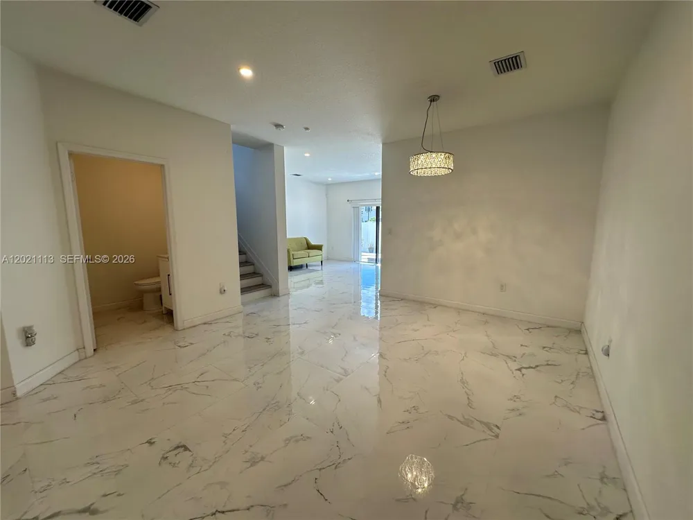 20352 NW 6th Ave Miami Gardens, FL 33169
