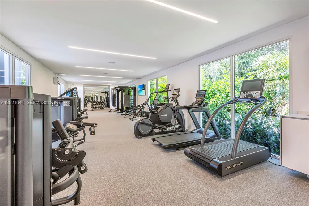10250 Collins Avenue #408 Bal Harbour, FL 33154