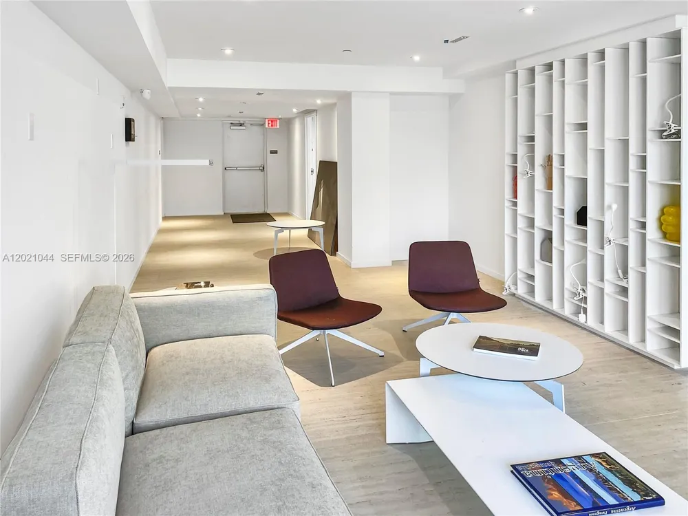 10250 Collins Avenue #408 Bal Harbour, FL 33154
