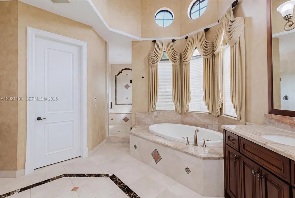 7290 Lemon Grass Dr Parkland, FL 33076