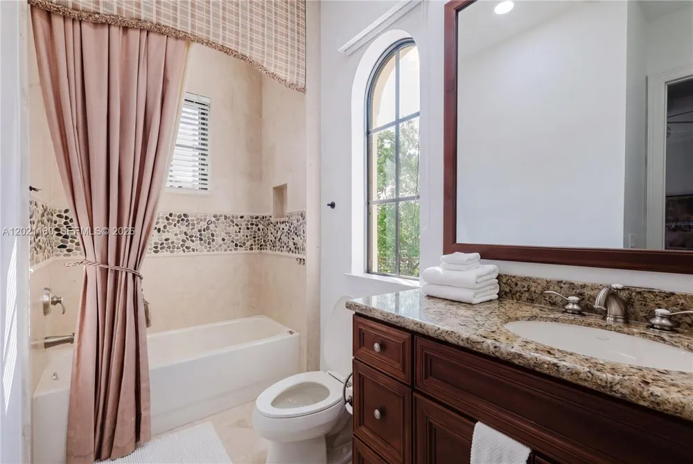 7290 Lemon Grass Dr Parkland, FL 33076