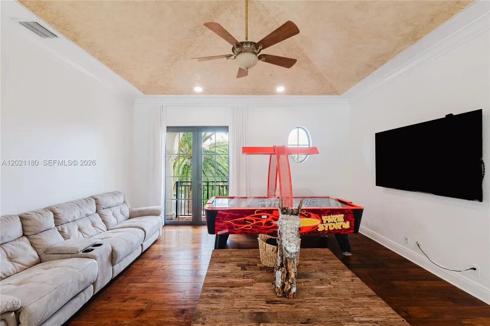 7290 Lemon Grass Dr Parkland, FL 33076