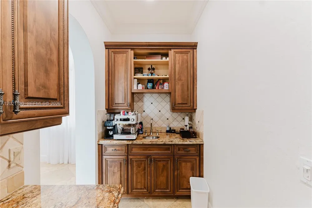 7290 Lemon Grass Dr Parkland, FL 33076