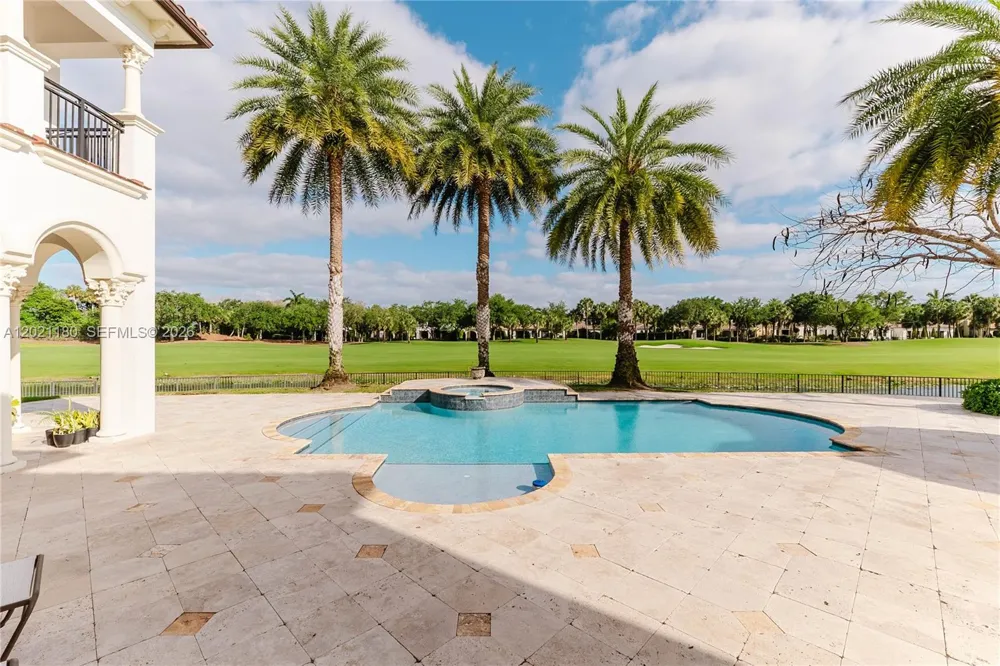 7290 Lemon Grass Dr Parkland, FL 33076