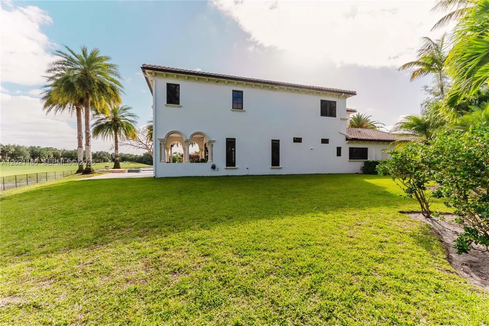 7290 Lemon Grass Dr Parkland, FL 33076