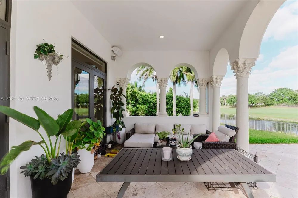 7290 Lemon Grass Dr Parkland, FL 33076