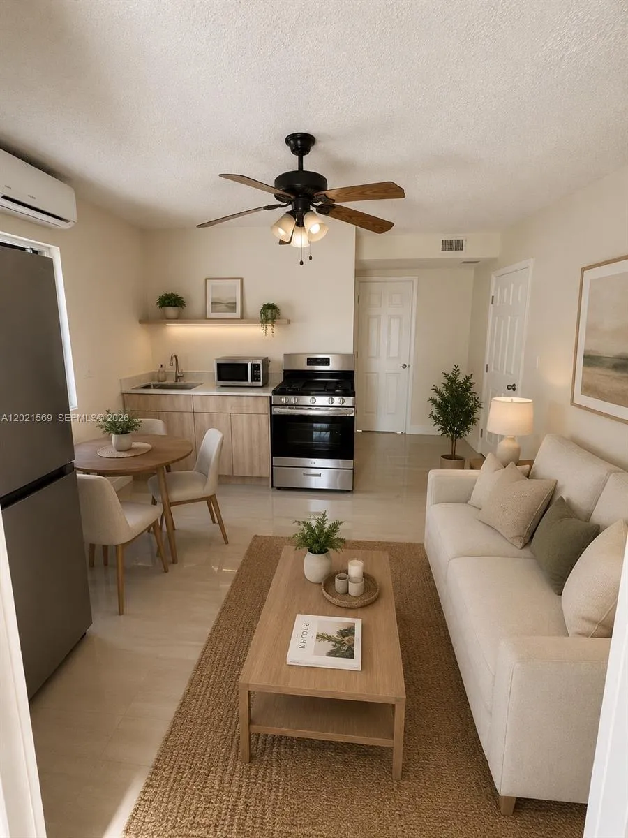 1120 E 6th Ct Hialeah, FL 33010