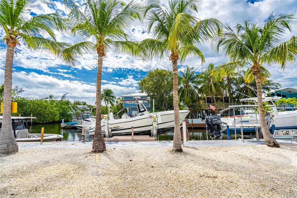 325 Calusa St #252 Key Largo, FL 33037