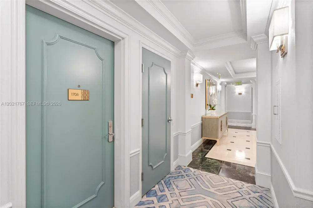 3350 SW 27th Ave #1706 Coconut Grove, FL 33133