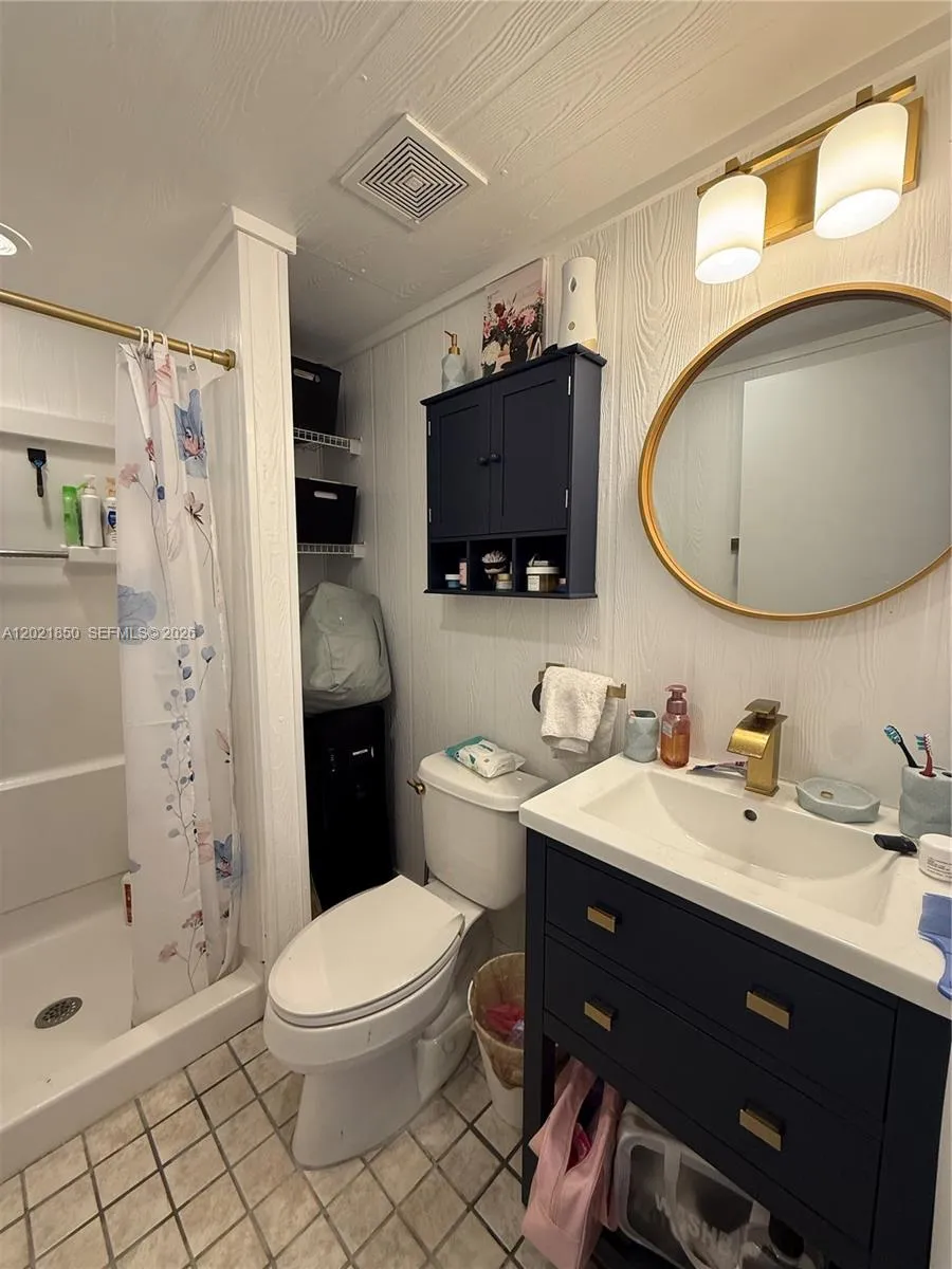 172 Valois Blvd Key Largo, FL 33037