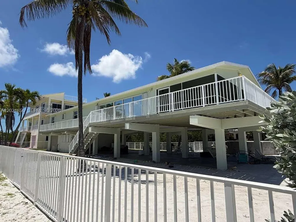 172 Valois Blvd Key Largo, FL 33037
