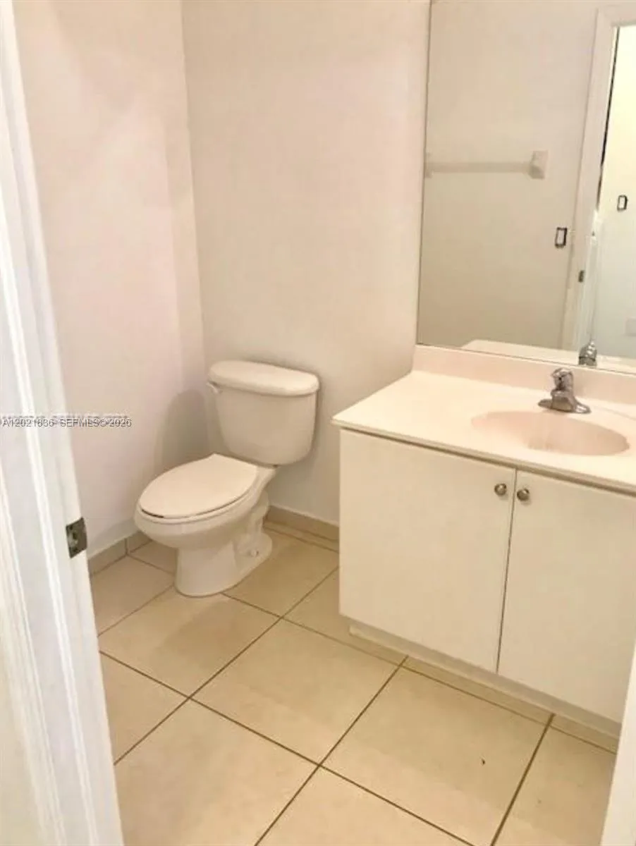 22631 SW 88th Pl #5-18 Cutler Bay, FL 33190