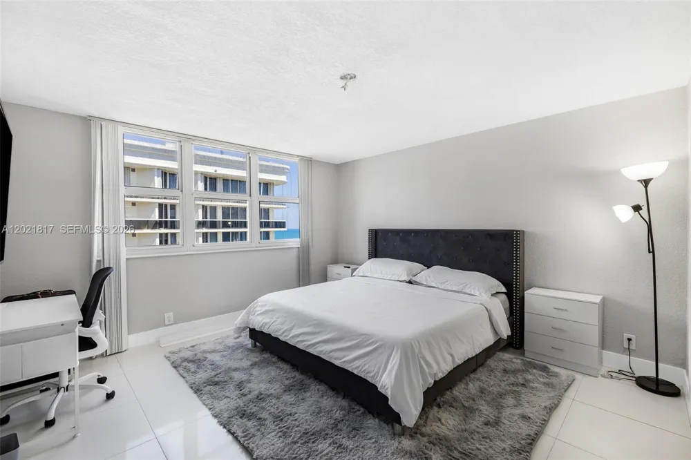 9511 Collins Ave #1202 Surfside, FL 33154