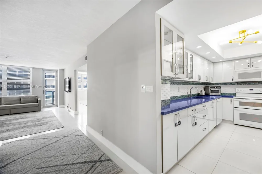 9511 Collins Ave #1202 Surfside, FL 33154