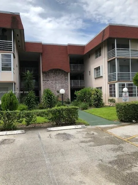 3061 NW 47th Ter #335B