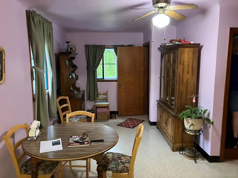 5893 Cribbins Road Kenockee Township, MI 48006