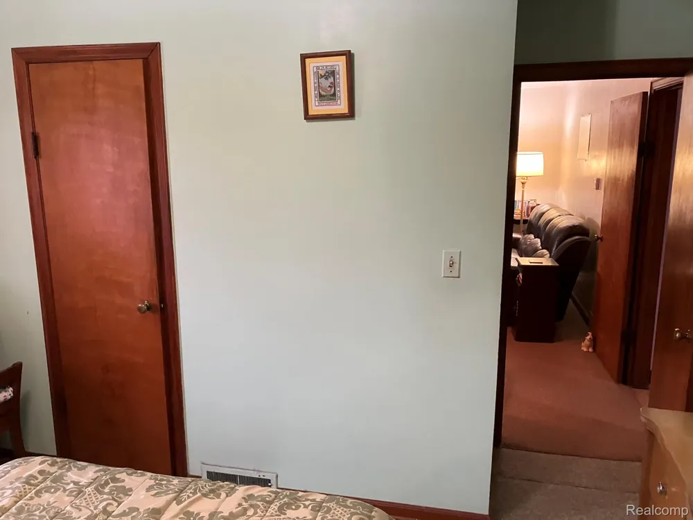 5893 Cribbins Road Kenockee Township, MI 48006