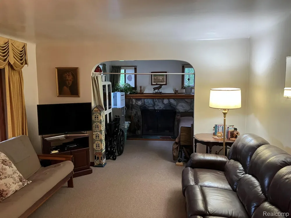 5893 Cribbins Road Kenockee Township, MI 48006