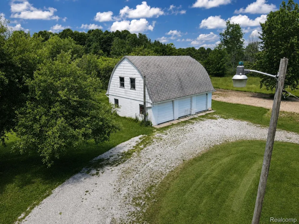 5893 Cribbins Road Kenockee Township, MI 48006