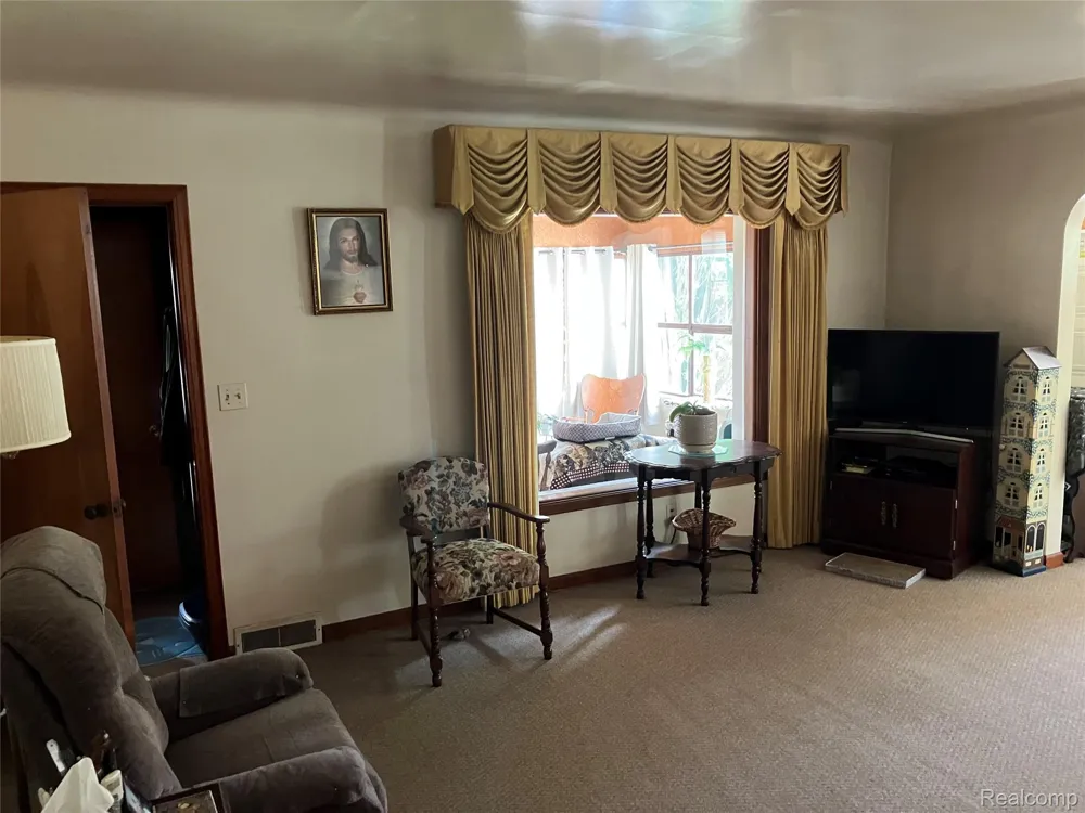 5893 Cribbins Road Kenockee Township, MI 48006