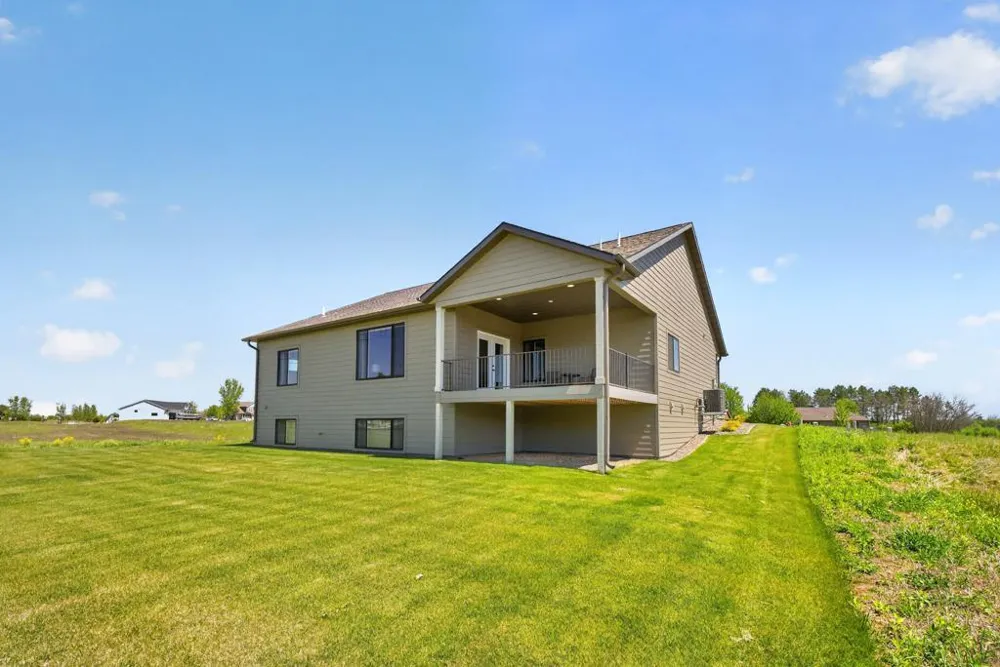 1509 Wildwood Drive Lake City, MN 55041