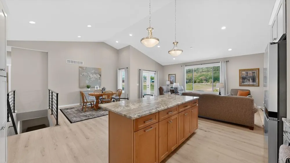 1509 Wildwood Drive Lake City, MN 55041