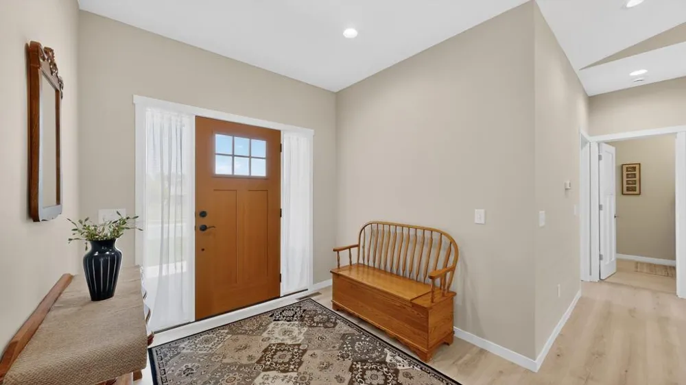 1509 Wildwood Drive Lake City, MN 55041