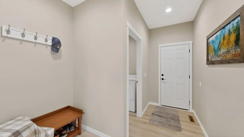 1509 Wildwood Drive Lake City, MN 55041
