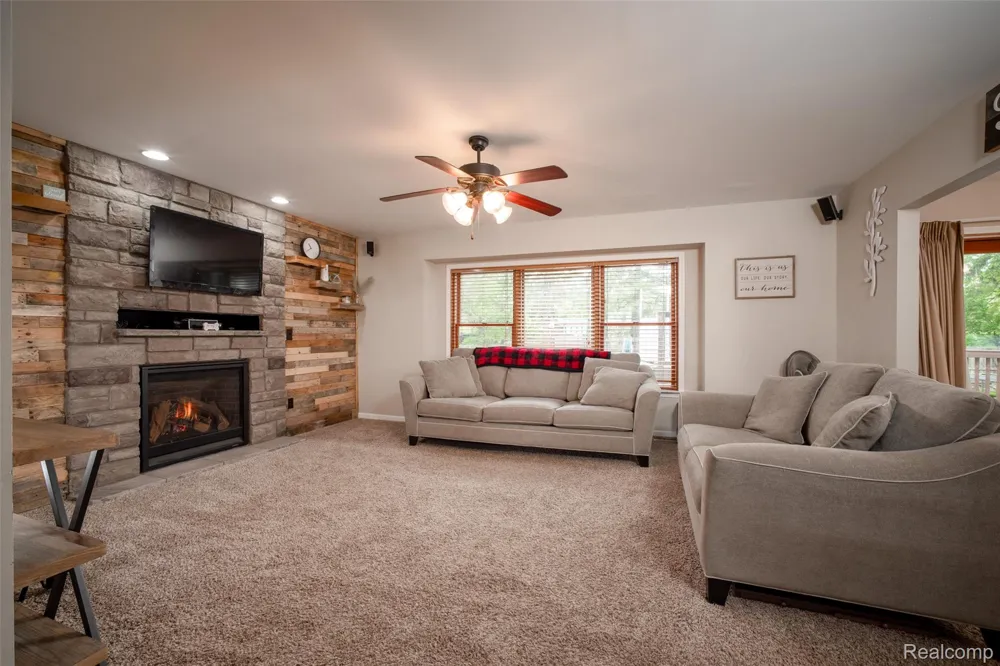 11363 McKinley Road Montrose Charter Township, MI 48457