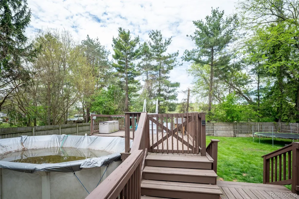 11363 McKinley Road Montrose Charter Township, MI 48457
