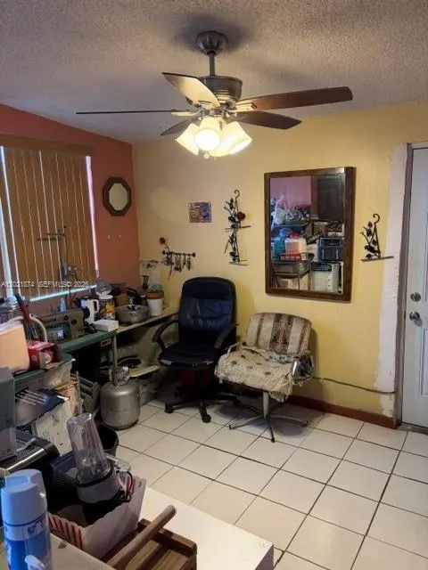 336 E 41st St Hialeah, FL 33013