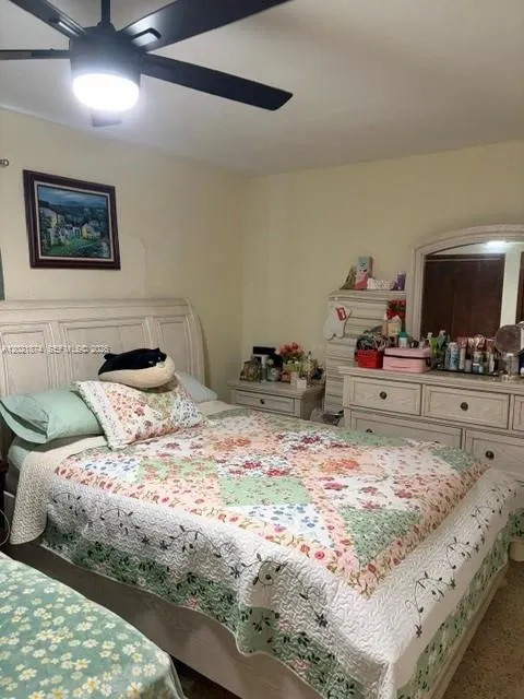 336 E 41st St Hialeah, FL 33013