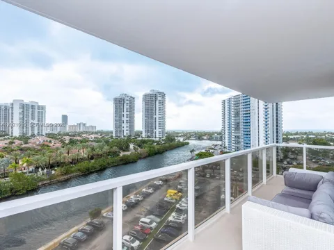 3701 Country Club Dr #1002