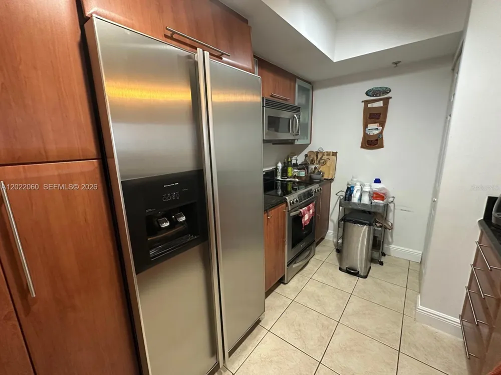 3232 SW 22nd Ter #1607 Miami, FL 33145