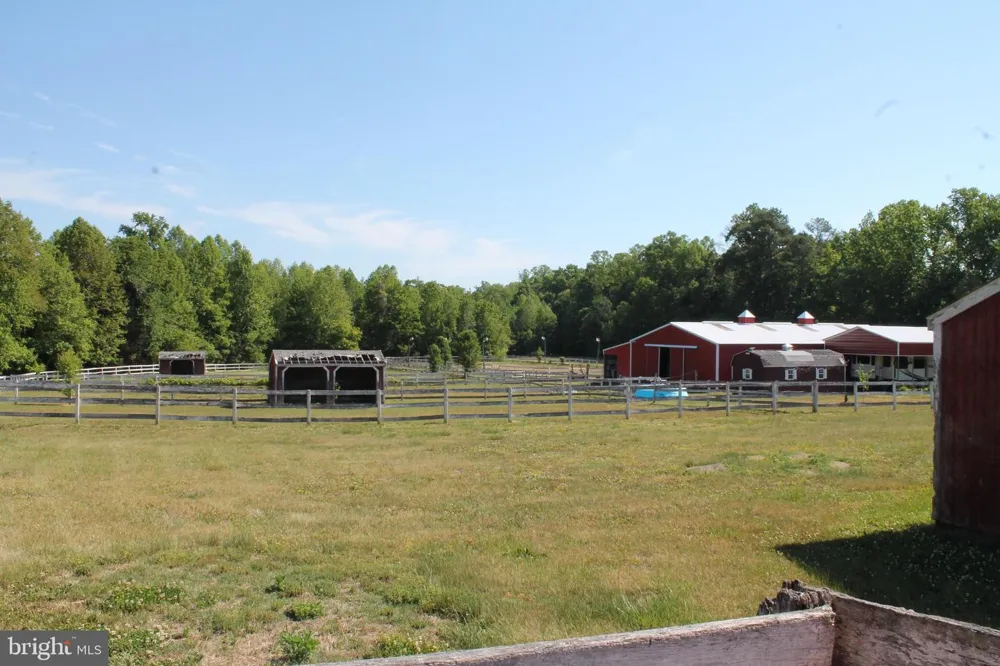 6019 HICKORY RIDGE RD Spotsylvania, VA 22551
