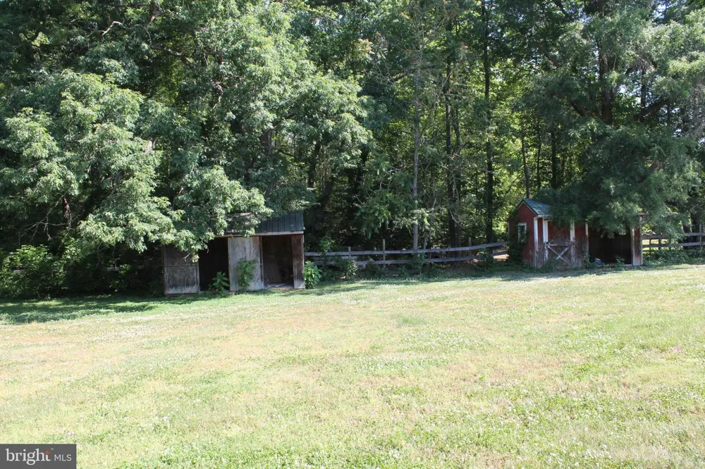 6019 HICKORY RIDGE RD Spotsylvania, VA 22551