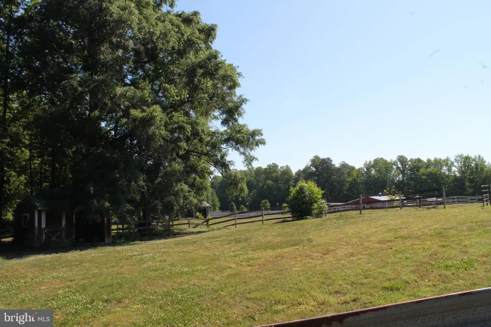 6019 HICKORY RIDGE RD Spotsylvania, VA 22551